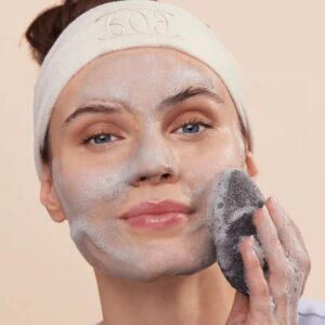 Conjak Facial Cleansing Sponge Containing Coal